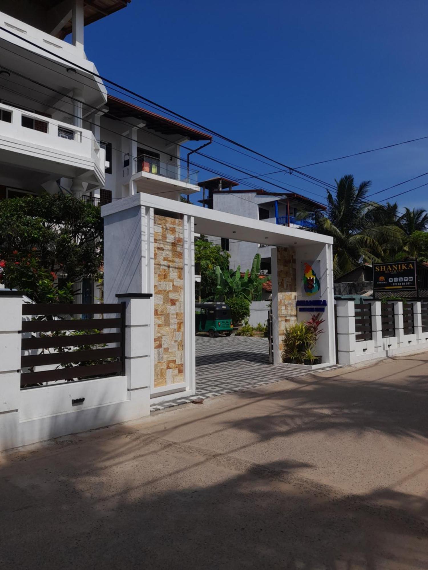 Shanika Beach Inn Tangalle Exteriör bild