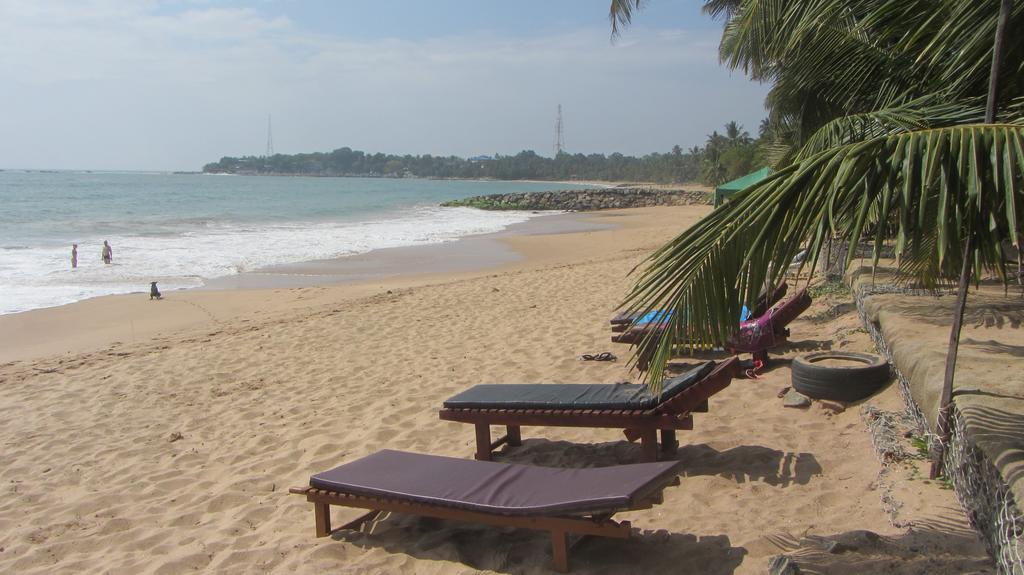 Shanika Beach Inn Tangalle Exteriör bild