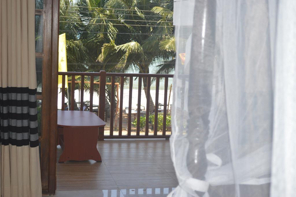 Shanika Beach Inn Tangalle Exteriör bild