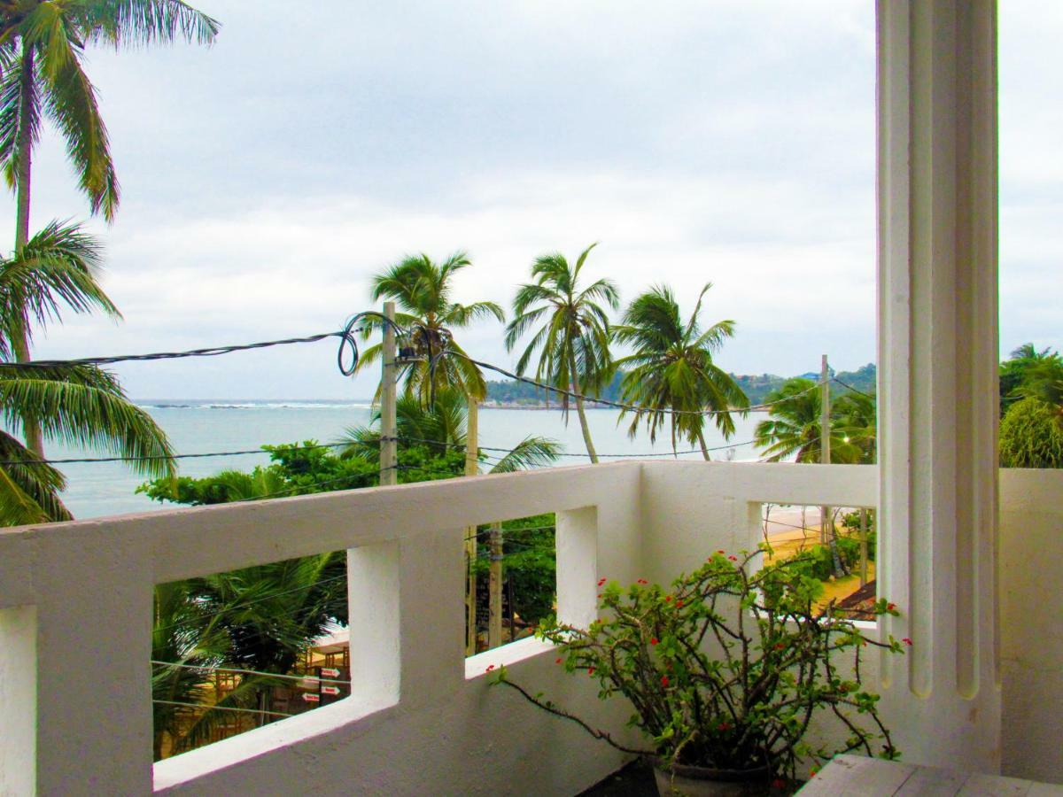 Shanika Beach Inn Tangalle Exteriör bild